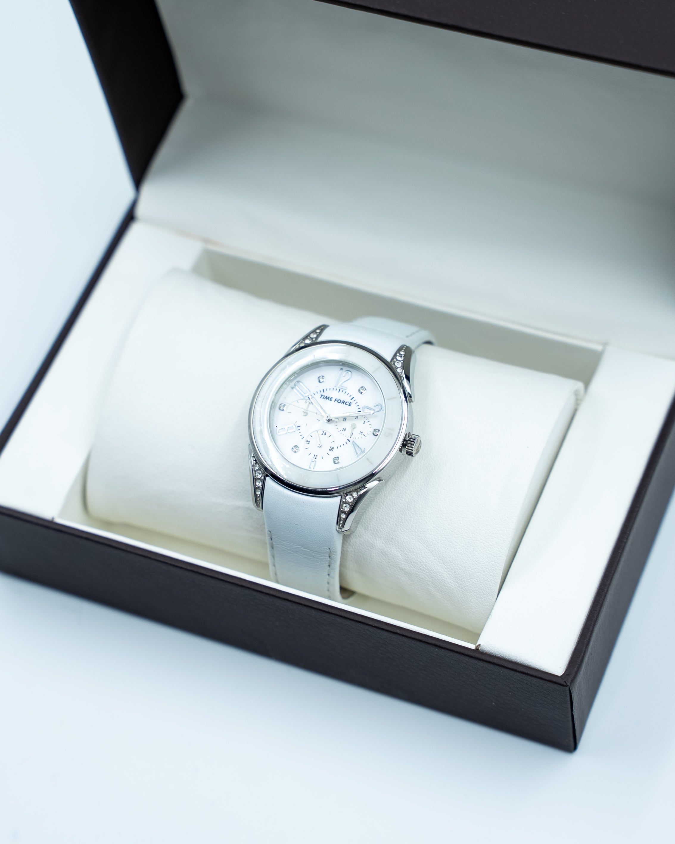 TIME FORCE Women Watch Retro Collection