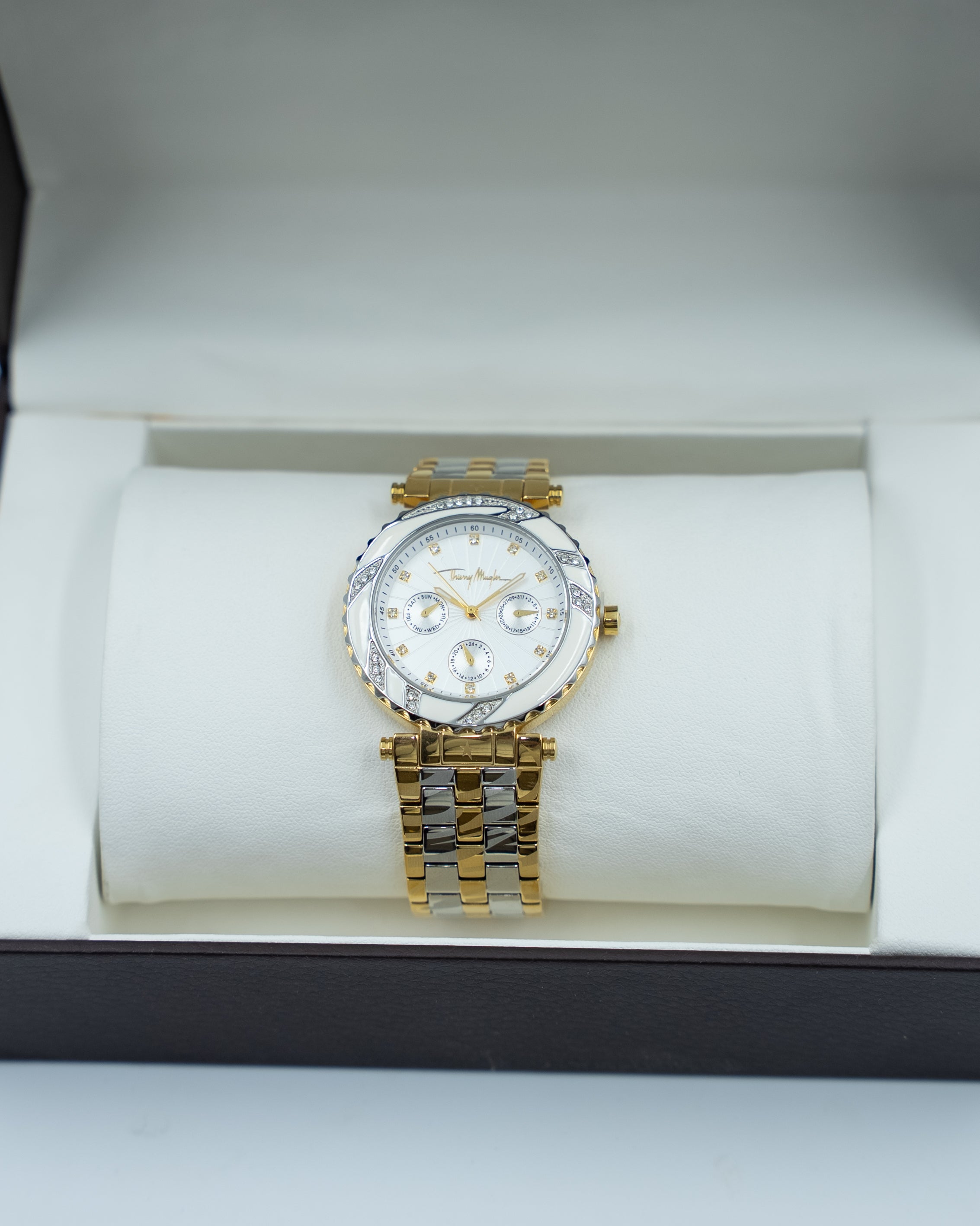 THIERRY MUGLER Women Watch Retro Collection