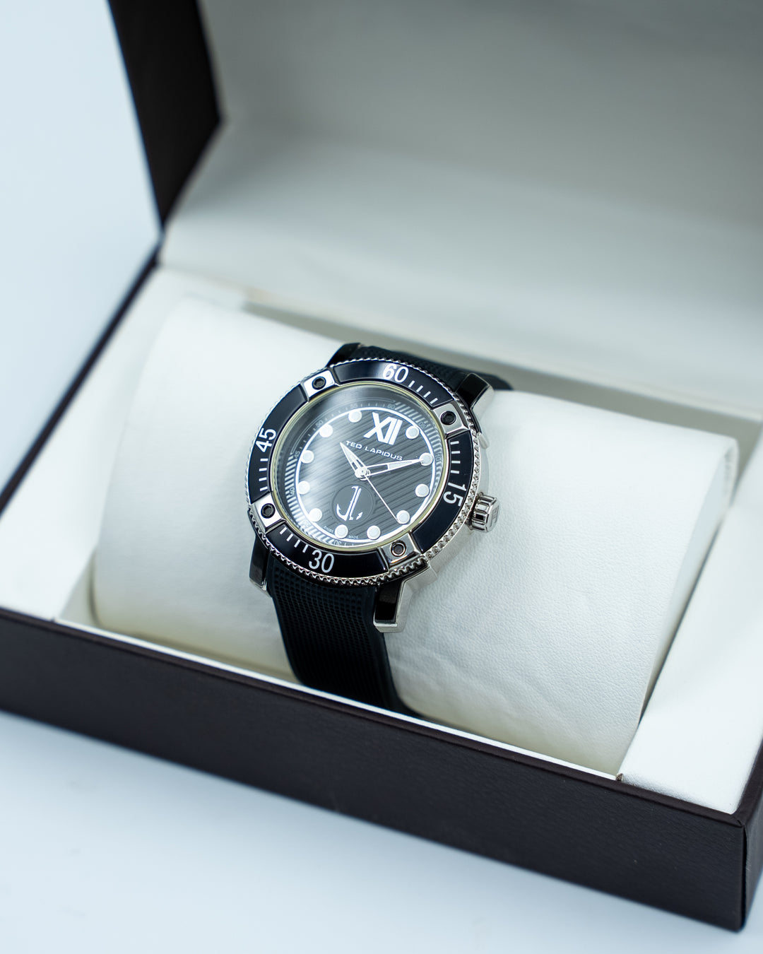 TED LAPIDUS Men Watch Retro Collection