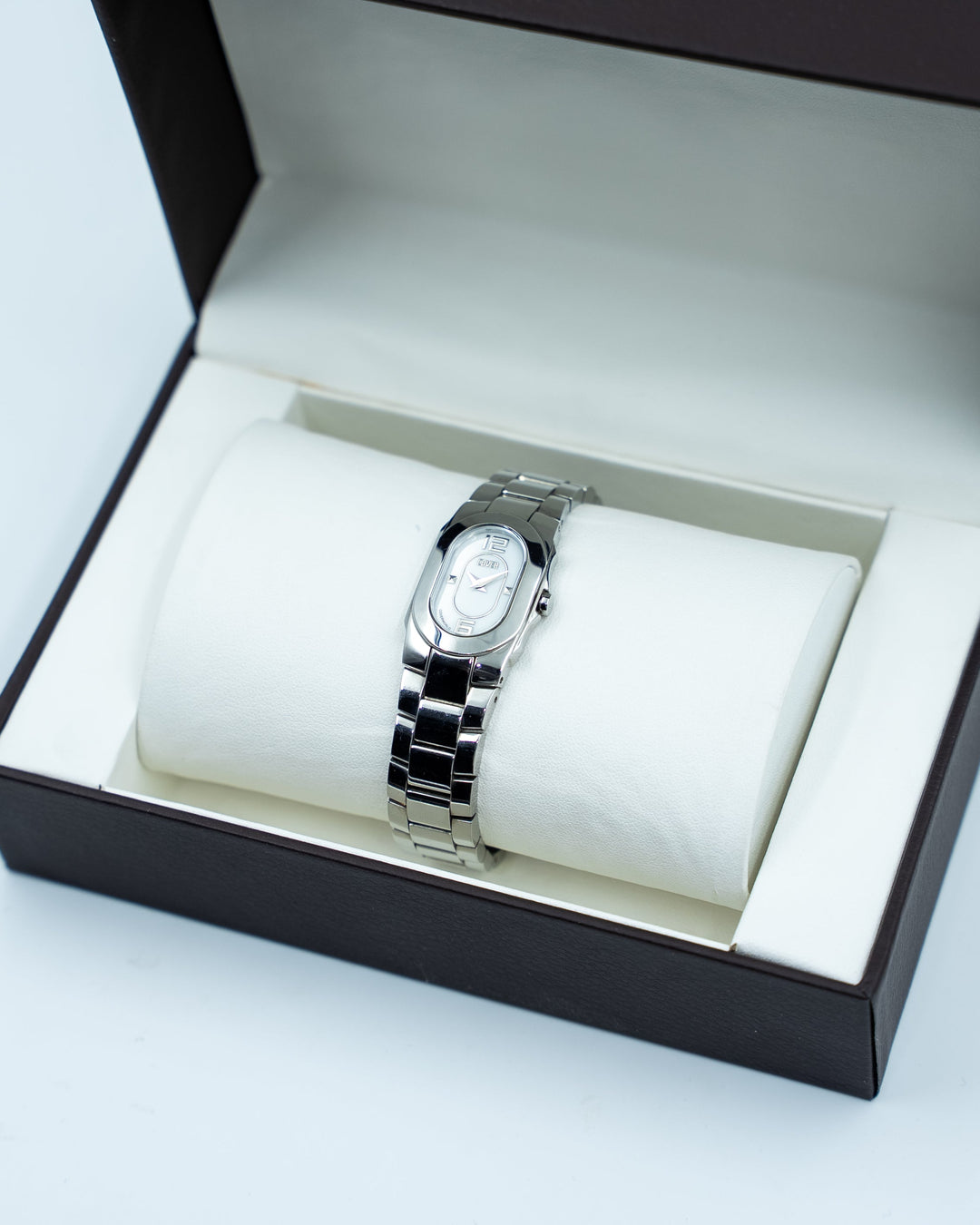 COVER Women Watch Retro Collection