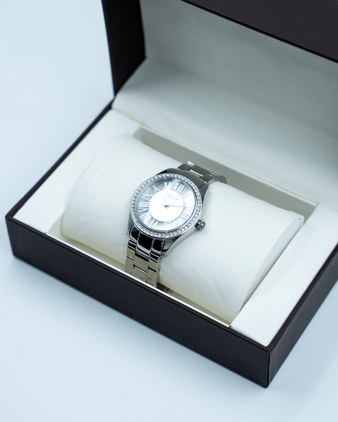 KENNETH COLE Women Watch Retro Collection