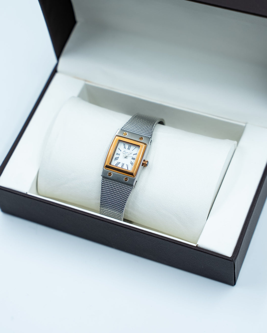 KENNETH COLE Women Watch Retro Collection