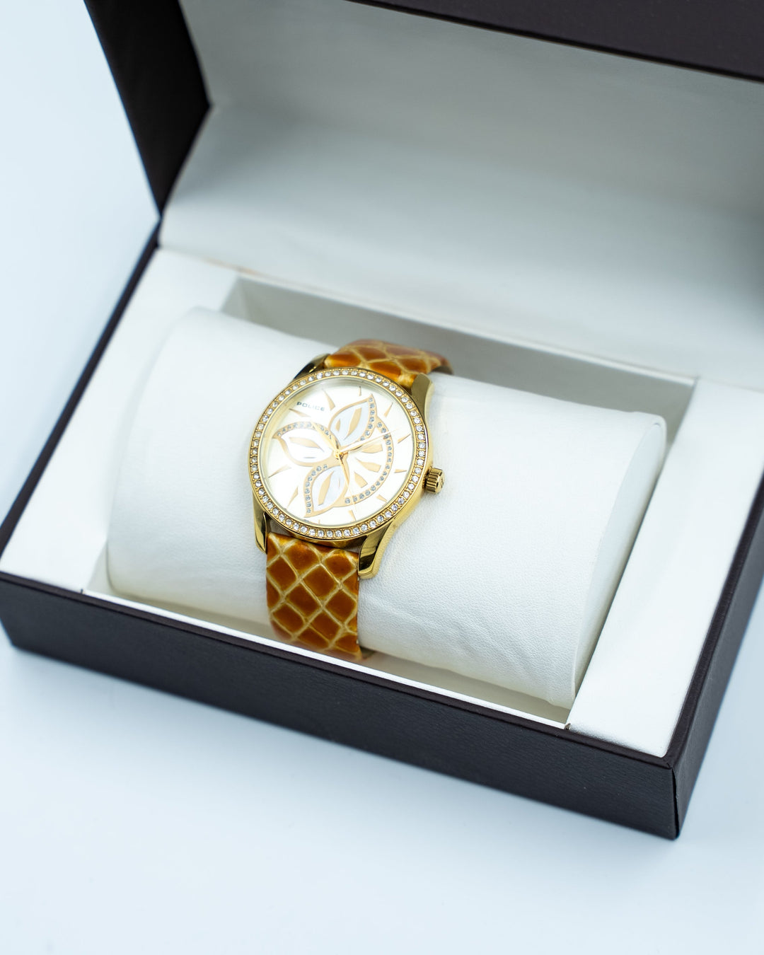 POLICE Women Watch Retro Collection