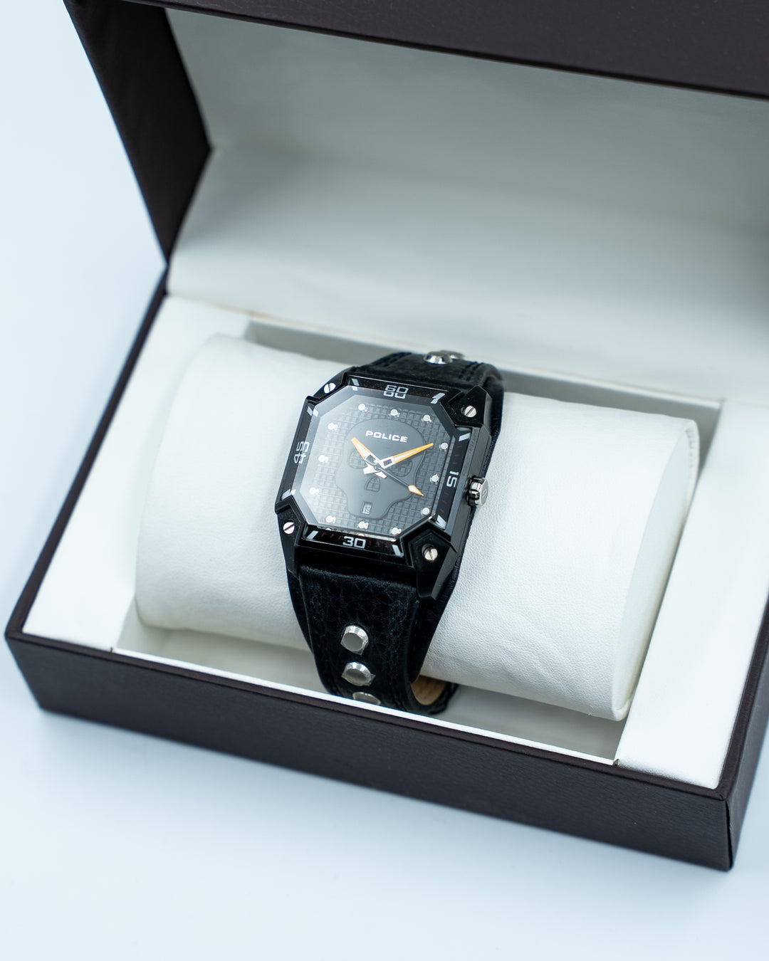 POLICE Men Watch Retro Collection