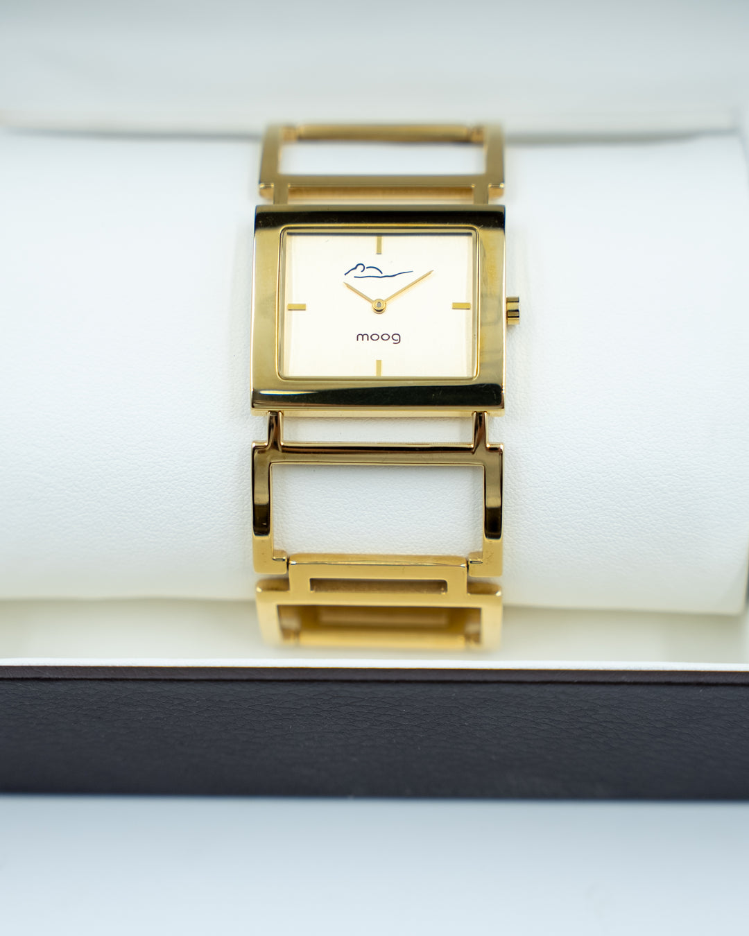 MOOG Women Watch Retro collection