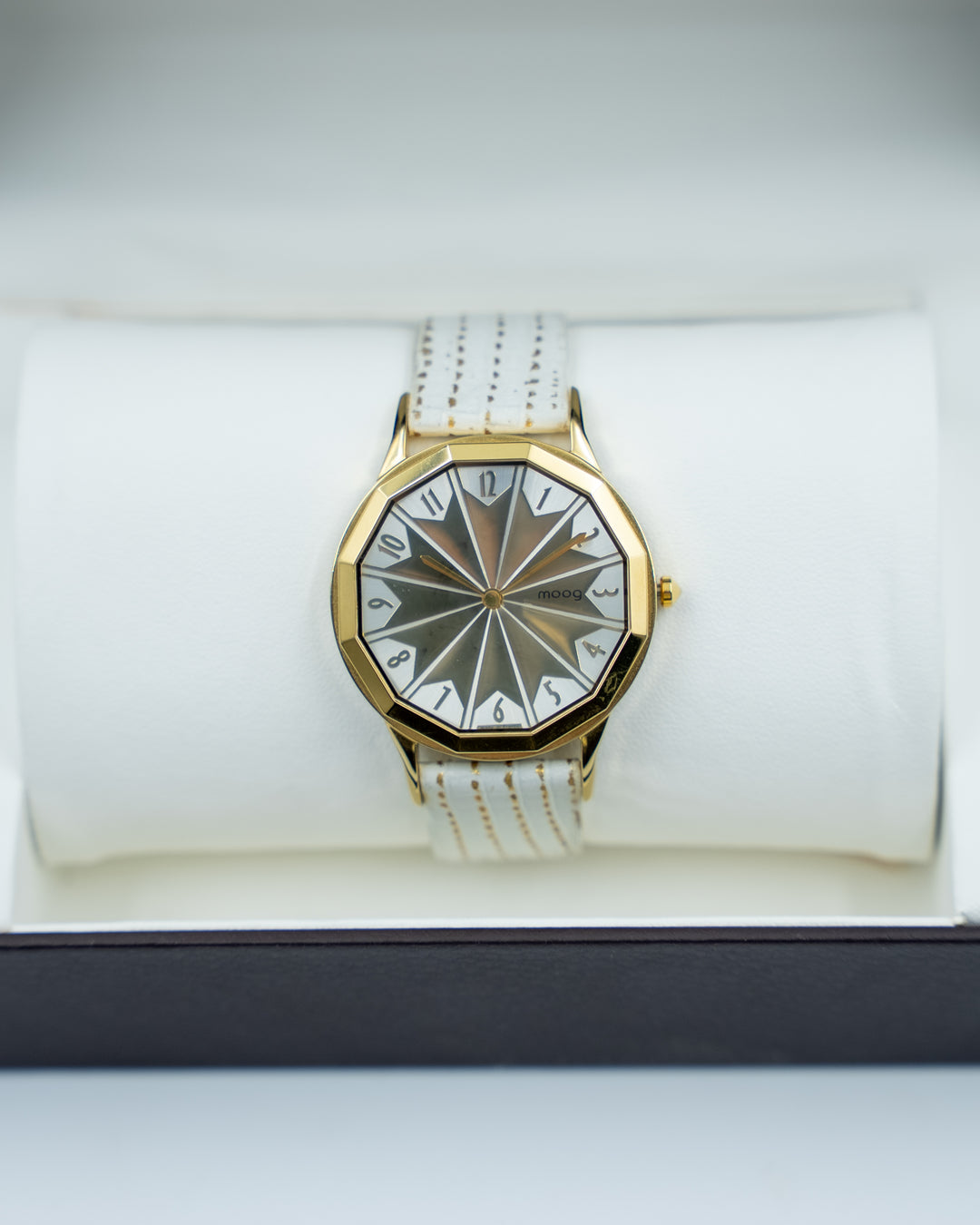 MOOG Women Watch Retro Collection