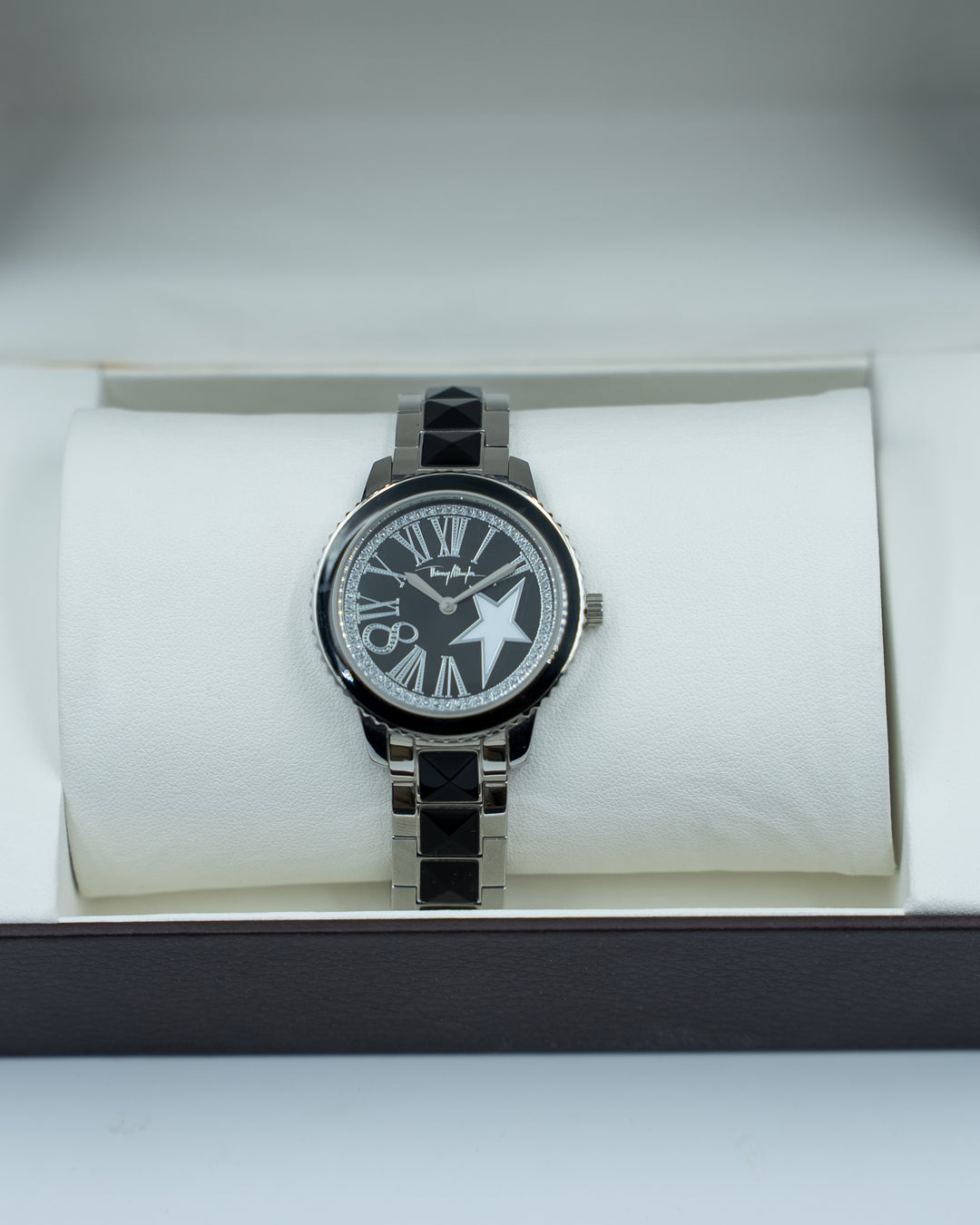 THIERRY MUGLER Women Watch Retro Collection