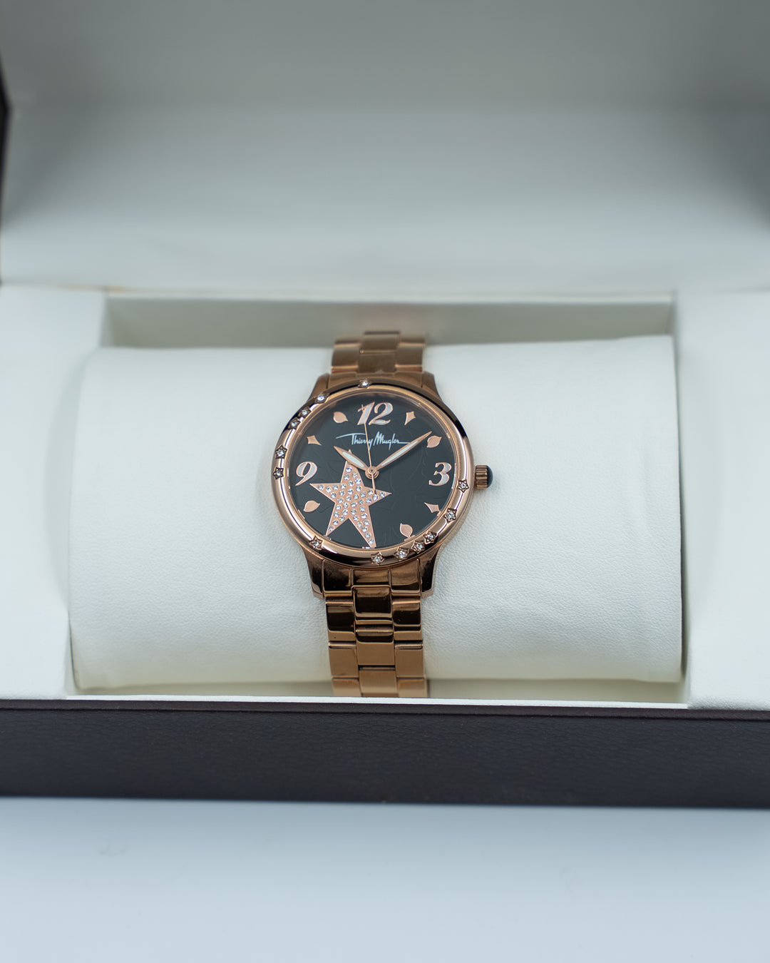 THIERRY MUGLER Women Watch Retro Collection